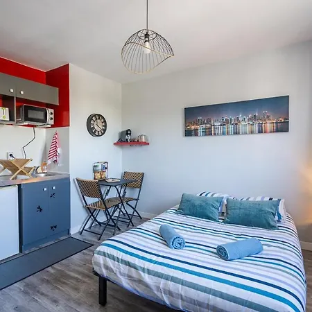 Le Petit Indus Apartment